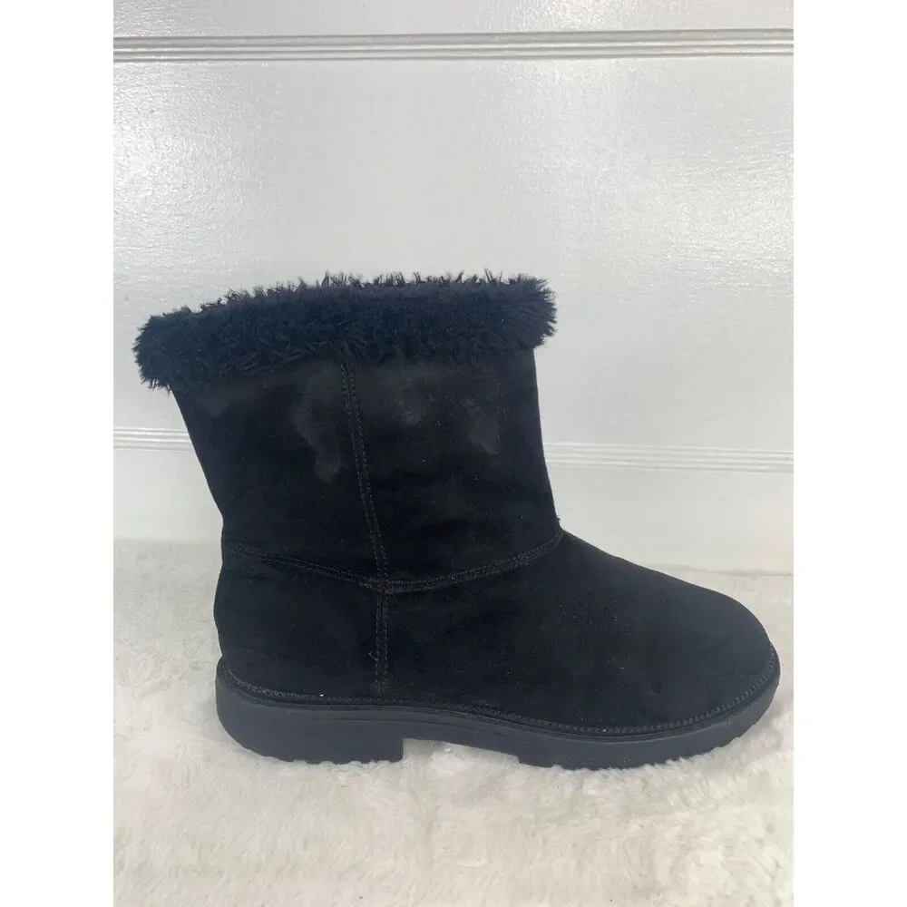 Girls Black Suede cute above ankle Winter Boots Size 5Y